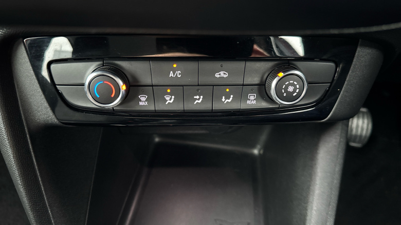 Vauxhall Corsa 1.2 SE 5dr Petrol Hatchback